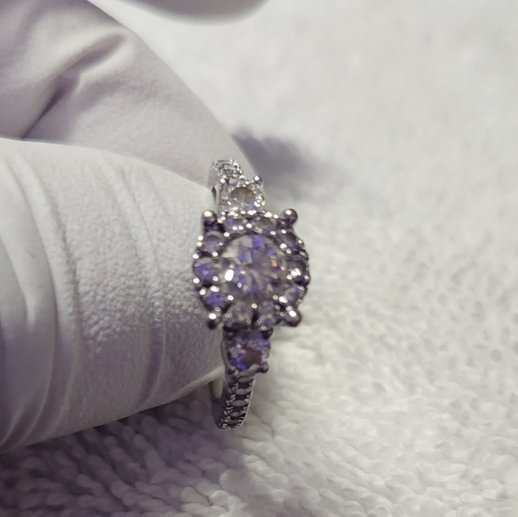 Diamond Ring - Picture 3 of 7